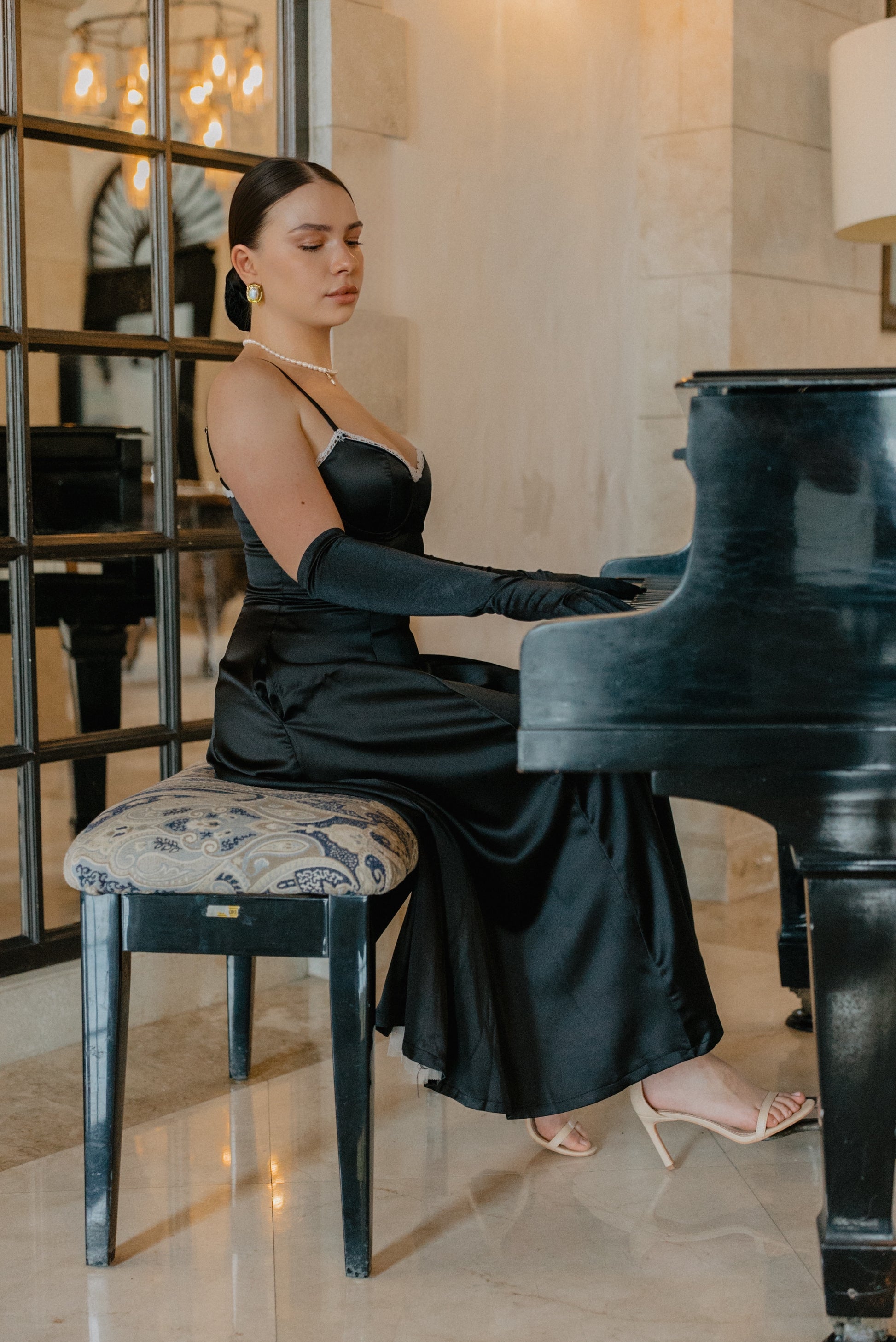 Vintage-Inspired Bustier Dress with Tulle Underskirt - House of Tsarivna